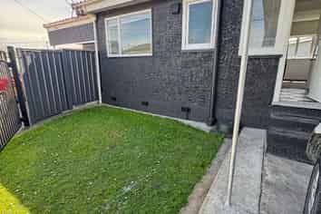 Hawkes Bay - Address withheld