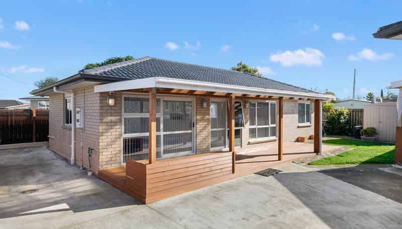 A/49 Robertson Road, Favona