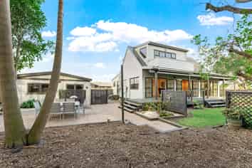 19 Crampton Court, Orewa