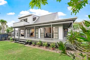 19 Crampton Court, Orewa