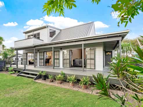 19 Crampton Court, Orewa