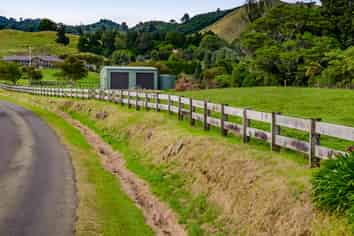 118 Weld Road Upper, Oakura