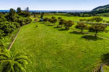 118 Weld Road Upper, Oakura