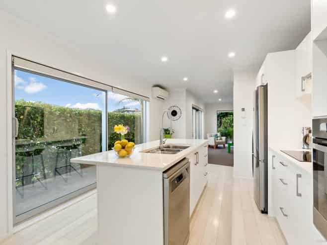10 Karauria Lane, Orewa