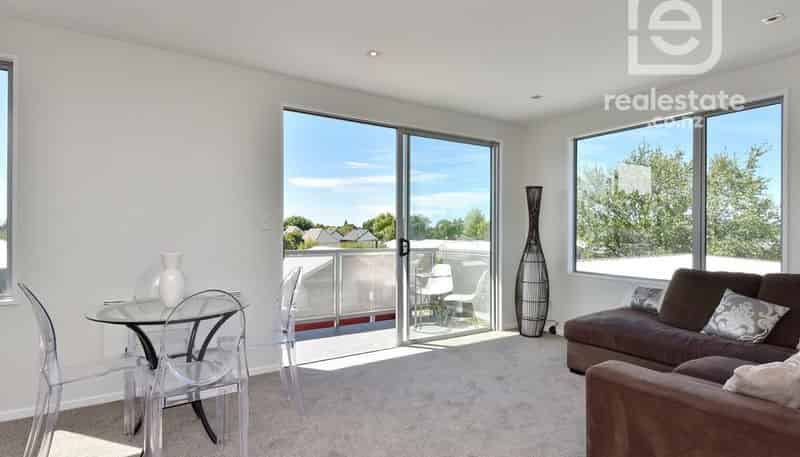 8/318 Barbadoes Street, Christchurch Central