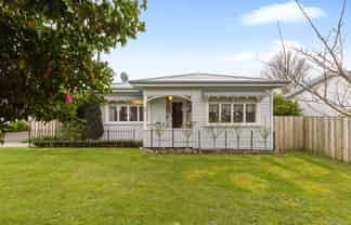 44 Aroha View Avenue, Te Aroha