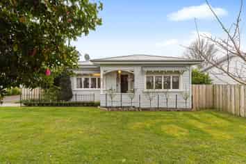 44 Aroha View Avenue, Te Aroha
