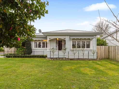 44 Aroha View Avenue, Te Aroha