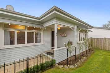 44 Aroha View Avenue, Te Aroha