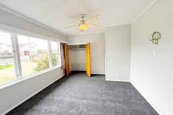 18 Forbes Road, Favona