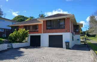 60 Hillsborough Road, Hillsborough