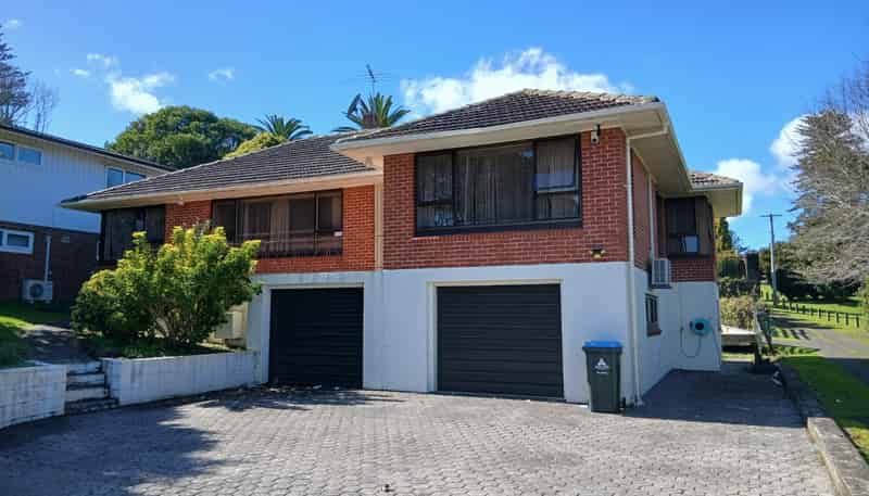 60 Hillsborough Road, Hillsborough