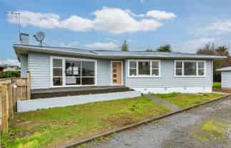 14 Highbury Drive , Levin