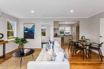 14 Highbury Drive , Levin