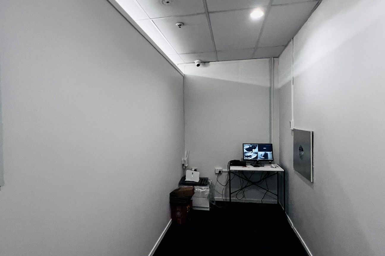 LEVEL 1 - MID CITY RETAIL - Prikaz 5