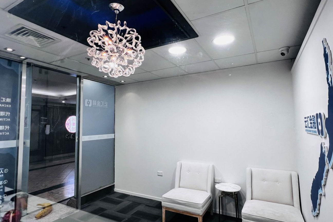 LEVEL 1 - MID CITY RETAIL - Prikaz 4