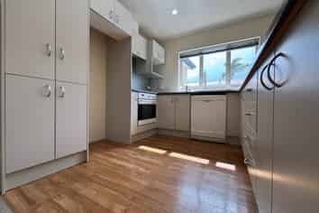 12A William Roberts Road, Pakuranga