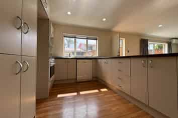 12A William Roberts Road, Pakuranga