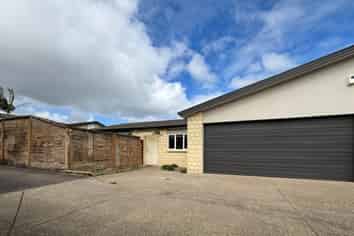 12A William Roberts Road, Pakuranga