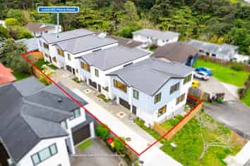 4/90 Moire Road, Massey