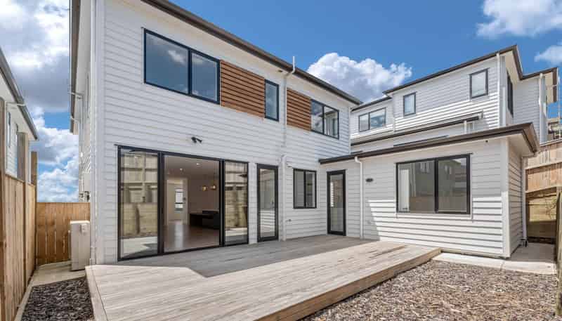 16 Glann Lane, Flat Bush