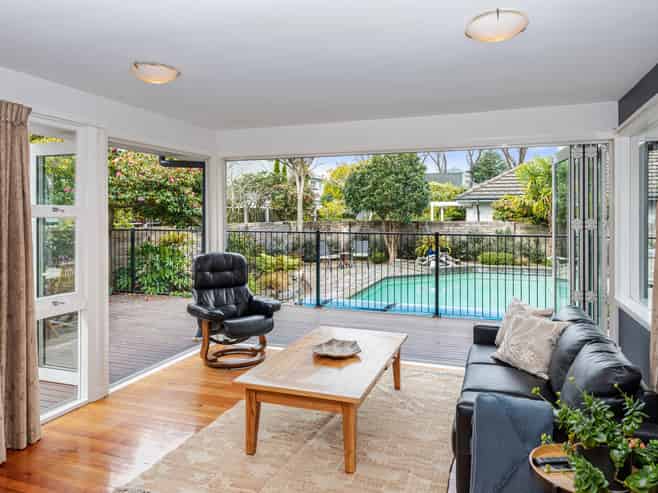 90 Clyde Road, Fendalton