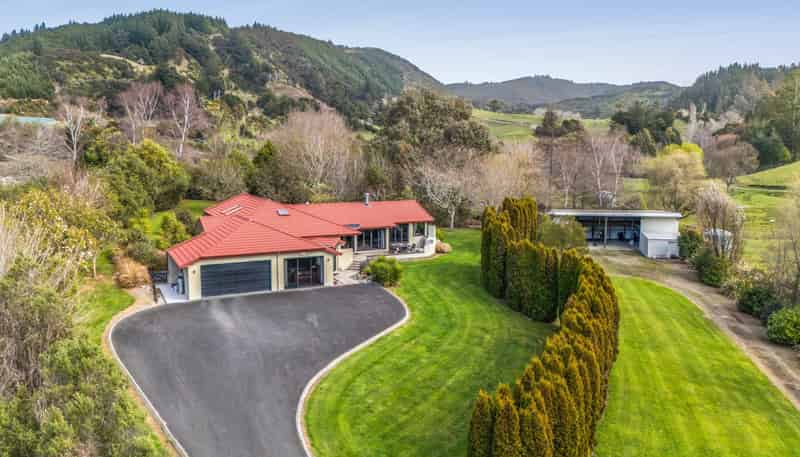 23 Hollyman Road, Hira