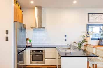 131 Tarapuka Road, Westgate