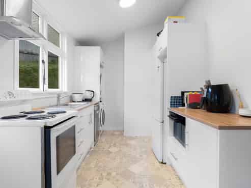 3 Bishops Road, Dunedin Central