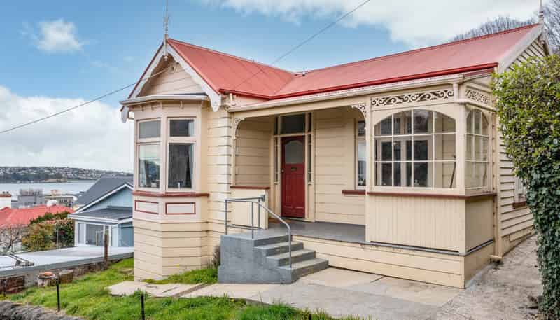 3 Bishops Road, Dunedin Central