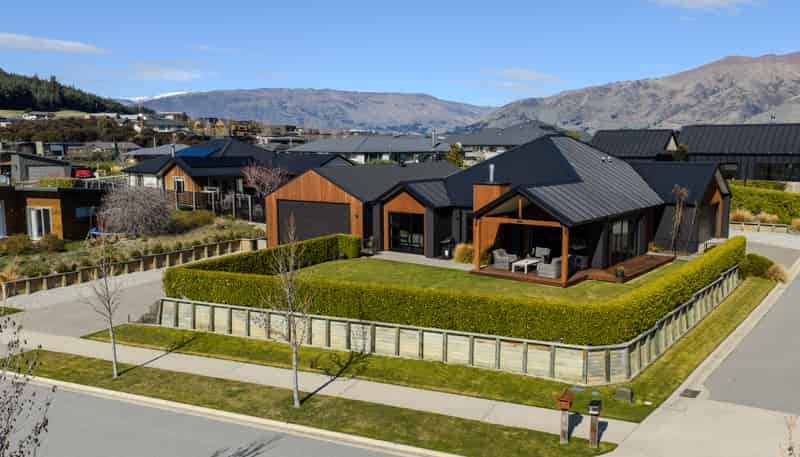 90 Infinity Drive, Wanaka