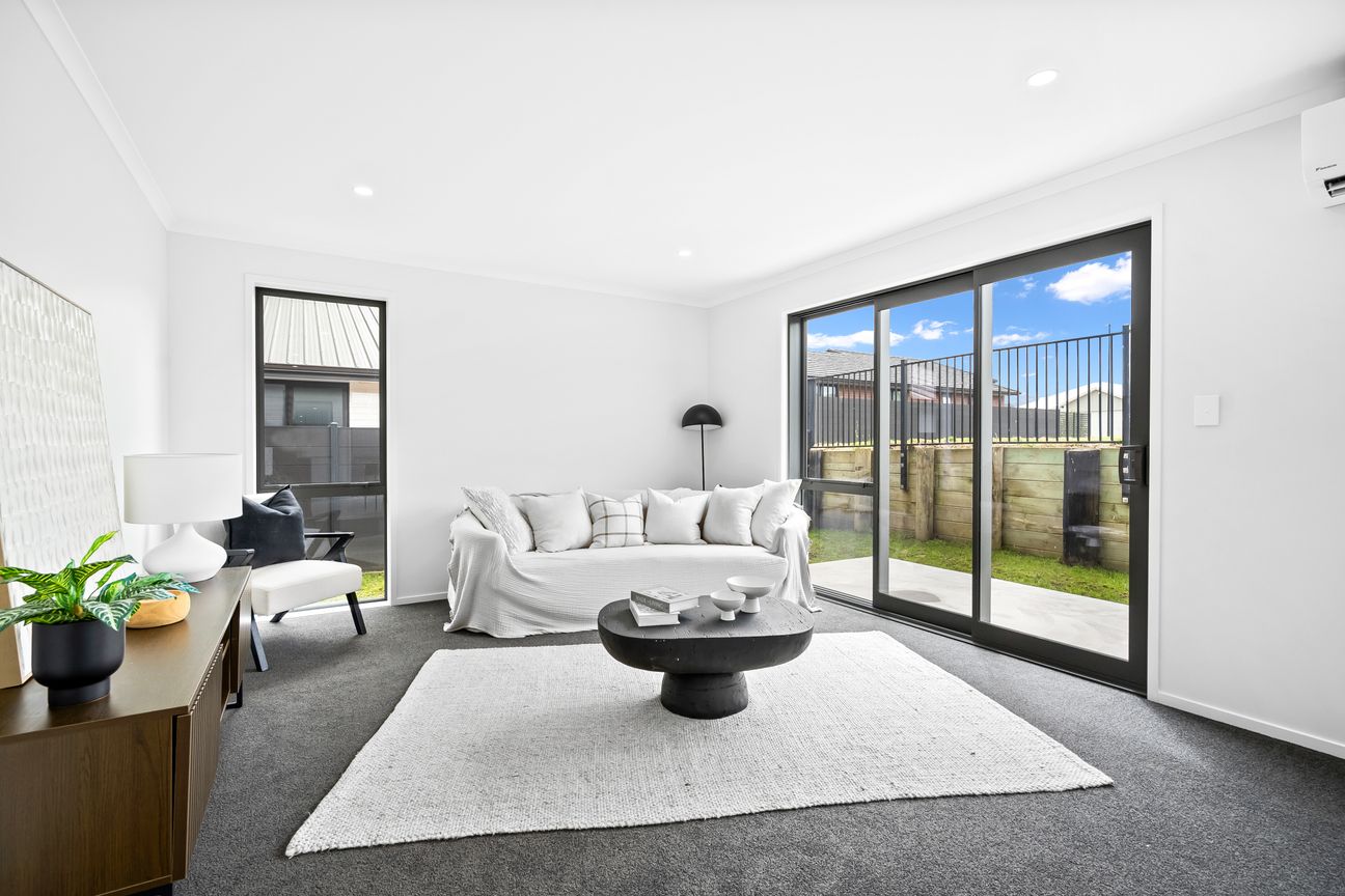 Four Homes. One Opportunity. Make It Yours. - Aanzicht 6