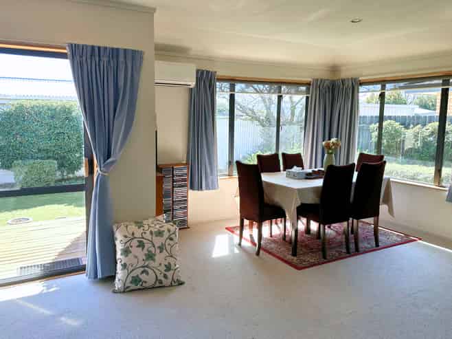 3A Robalan Place, Redwoodtown