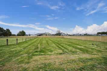 C/114 Avon Road, Clifton