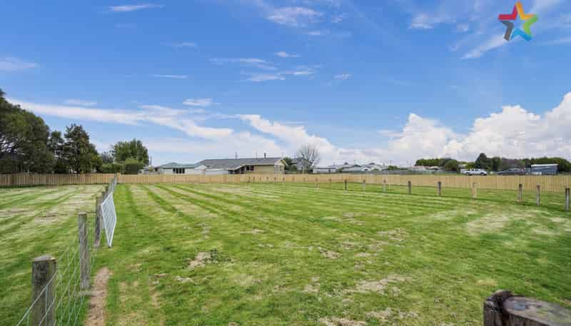 C/114 Avon Road, Clifton