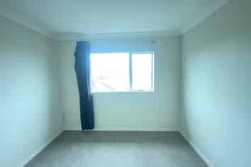 23 Gibbston Crescent, Flat Bush