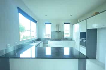 23 Gibbston Crescent, Flat Bush