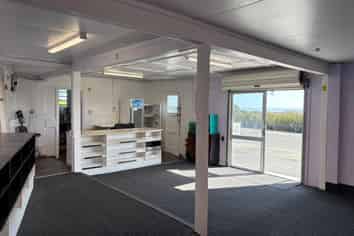 OFFICE /RETAIL SPACE LEASE