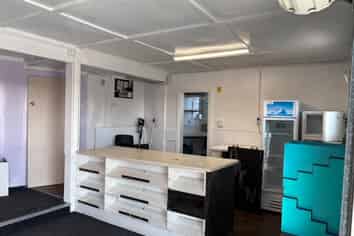 OFFICE /RETAIL SPACE LEASE