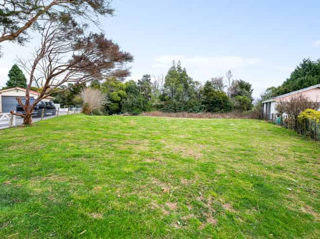 23 Morrison Crescent, Glenview