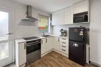 2/171 Clarence St, Riccarton