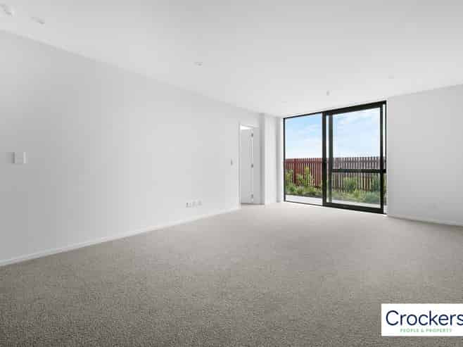 2/10 Treasure Lane, Te Atatu South