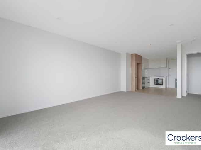 2/10 Treasure Lane, Te Atatu South