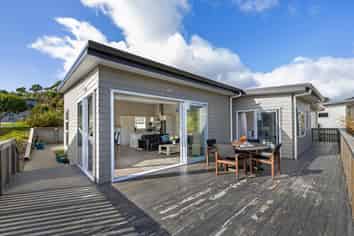 25 Robertson Street, Raglan