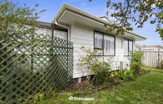 52 Sladden Street, Naenae