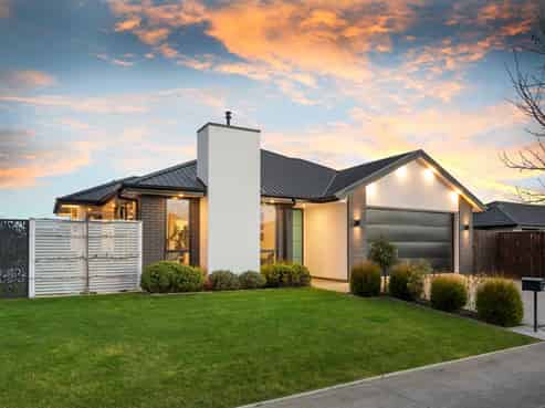 4 Katipo Way, Pegasus