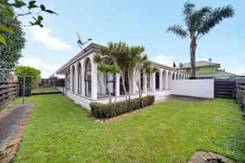 2/464 Great South Road, Papatoetoe