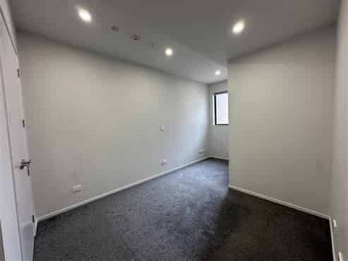 1/98 Haverstock Road, Sandringham