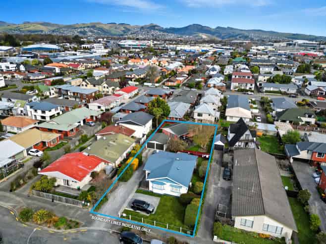 13 Peverel Street, Riccarton