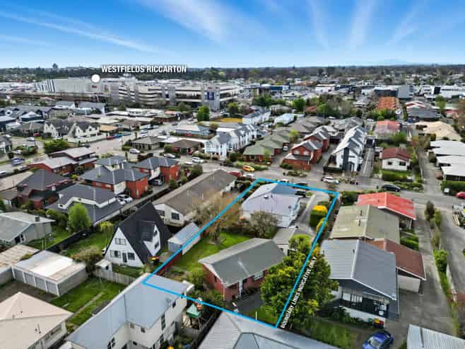 13 Peverel Street, Riccarton